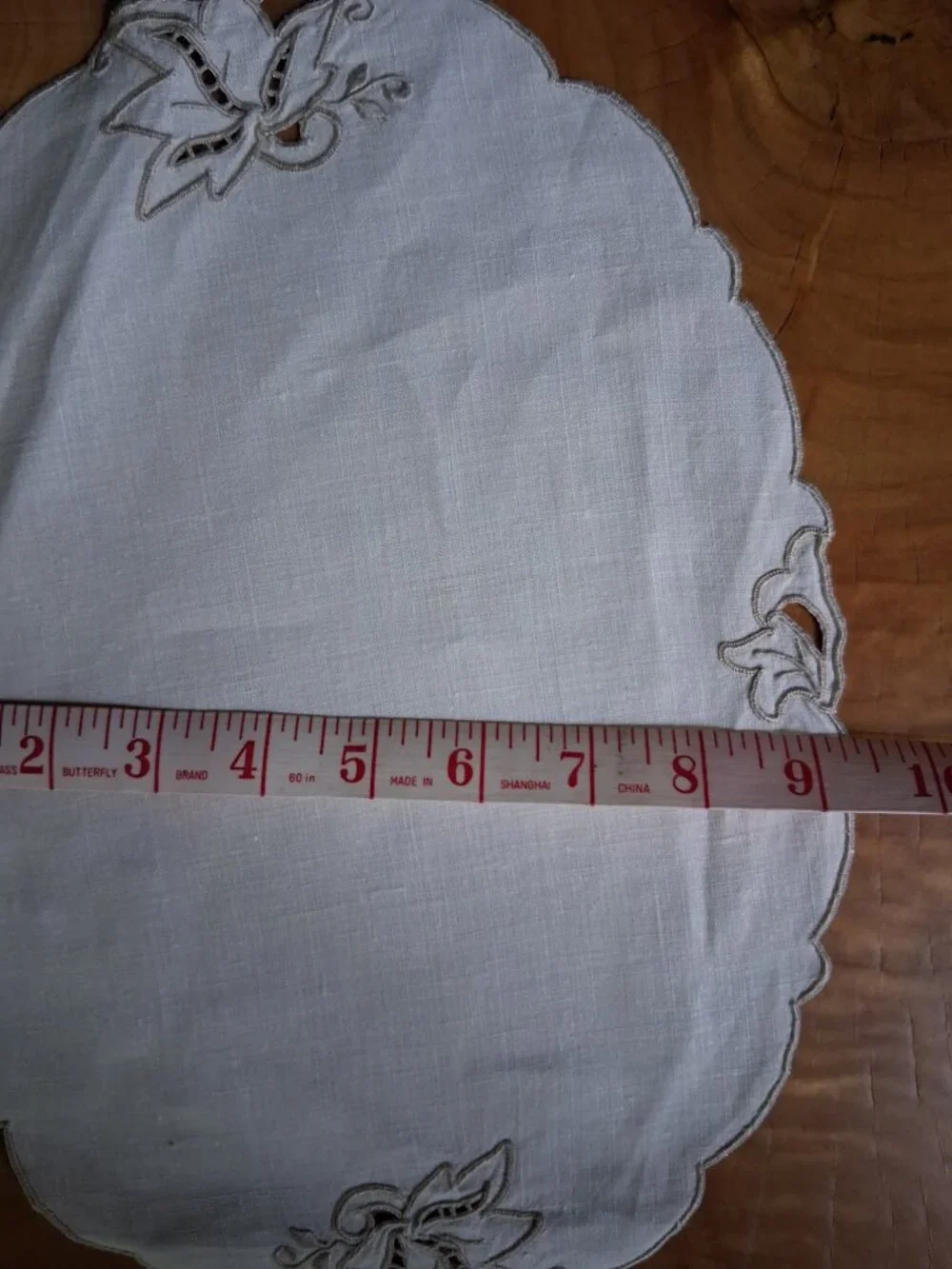 Vintage  Doily & Dresser Scarf Set – 5 Pc Mixed Sizes